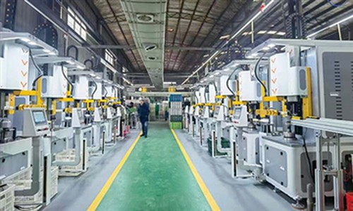 Материалът на спортната бутилка